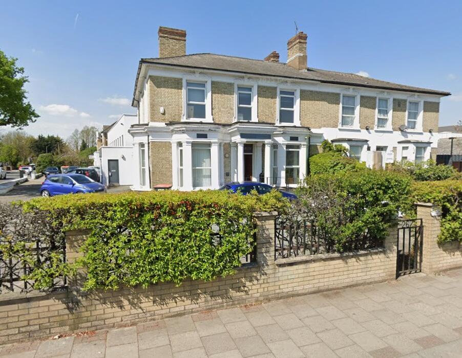 Main image of property: Ballards Lane, Finchley, London, N12