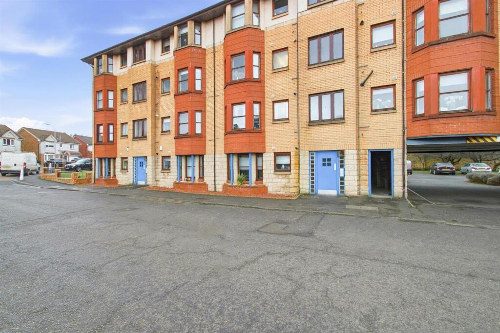 Main image of property: Park Street, Dumbarton G82 1RF