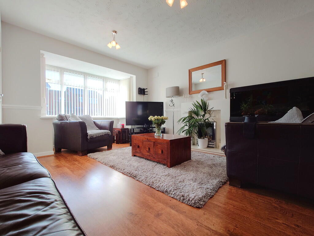 Rossett Grove, Packmoor, Stoke-on-Trent photo 2