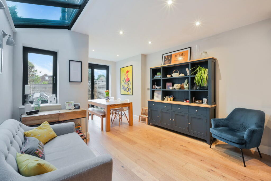 House in Reigate and Banstead, Surrey - View 6
