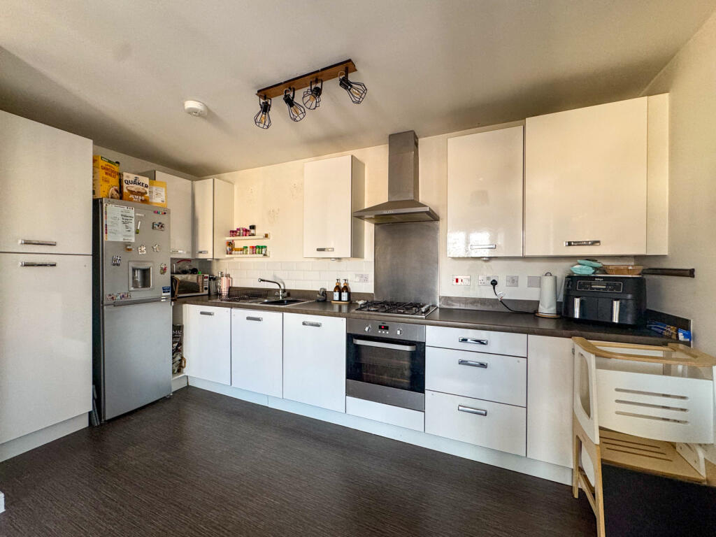 Apartment in Bristol, Charlton Hayes - View 2