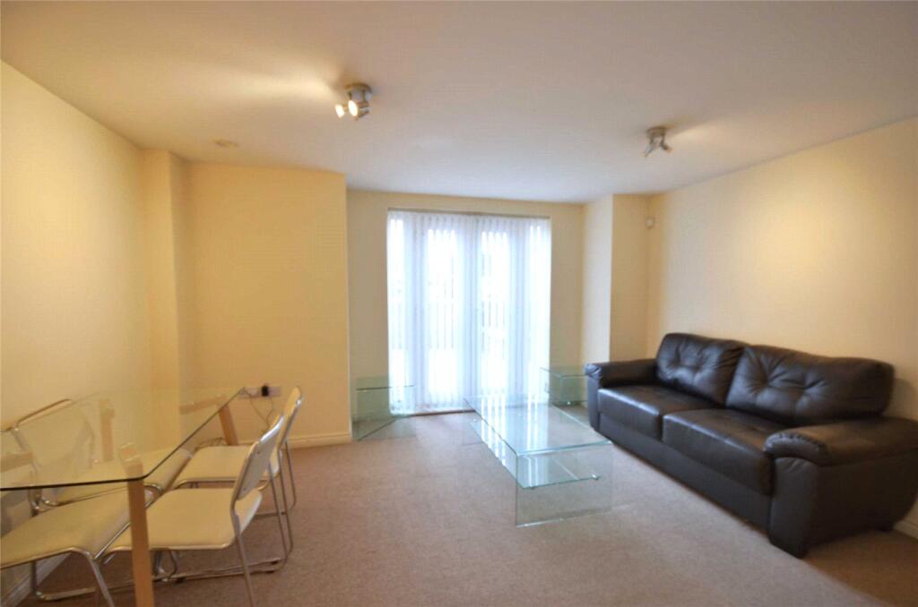 Apartment in Manchester - View 3