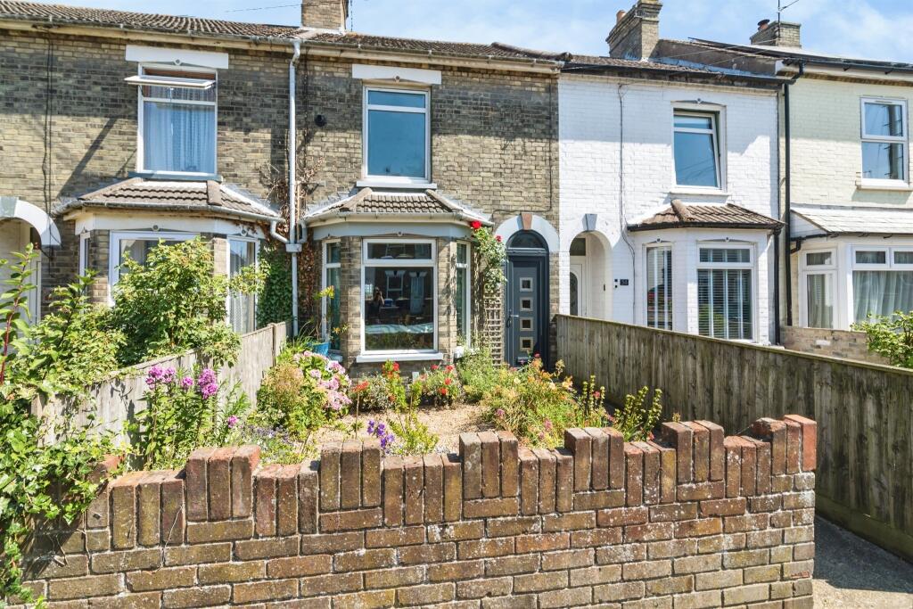 Main image of property: London Road, Kessingland, Lowestoft