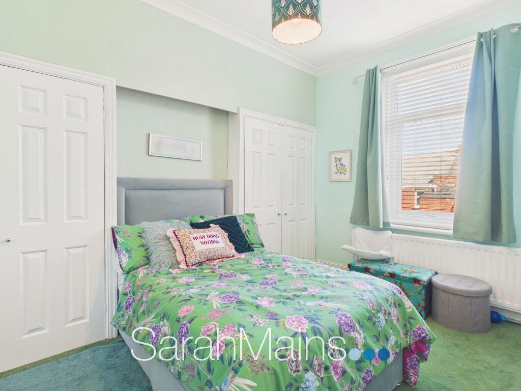House in Gateshead, Deckham - More