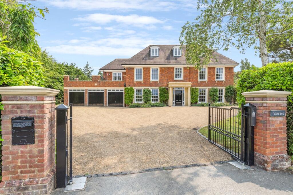 Main image of property: Cokes Lane, Chalfont St. Giles, Buckinghamshire, HP8