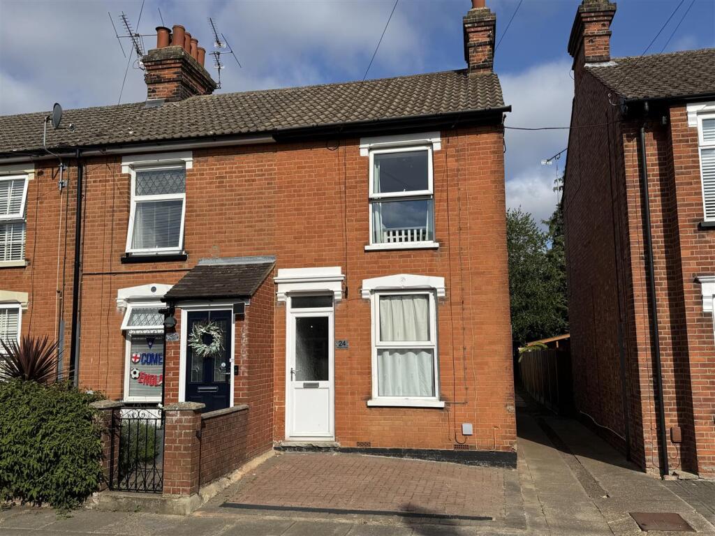Main image of property: Phoenix Road, Ipswich
