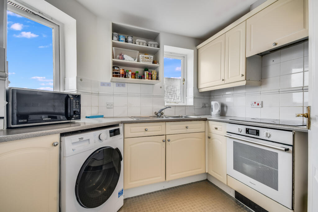 Crompton Street, Chelmsford photo 3