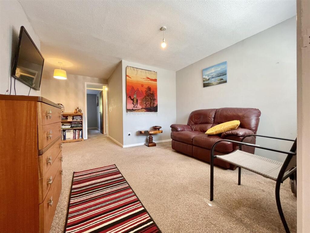Apartment in Dorchester - View 5