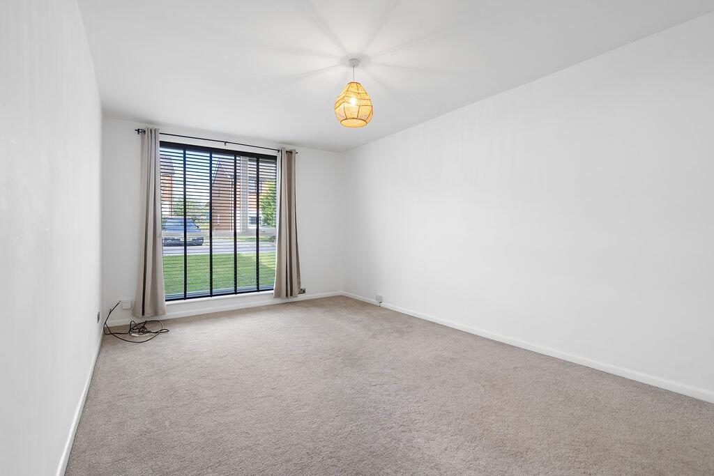 Apartment in Westhoughton, Wingates - View 5