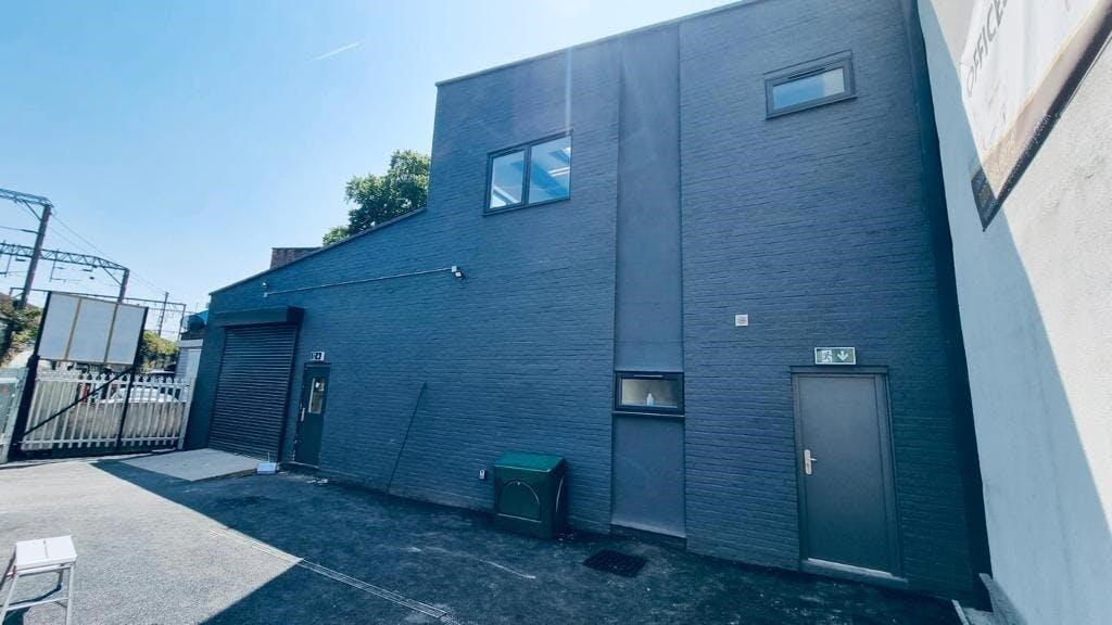 Image 3