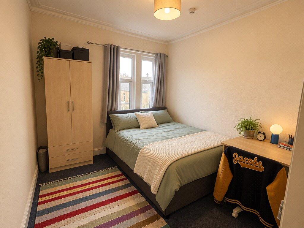 Apartment in Bristol - View 5