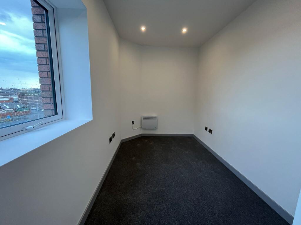 Apartment in Wolverhampton - View 3
