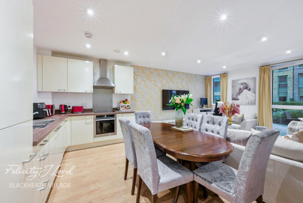 Apartment in London, Kidbrooke Village, Kidbrooke - View 5