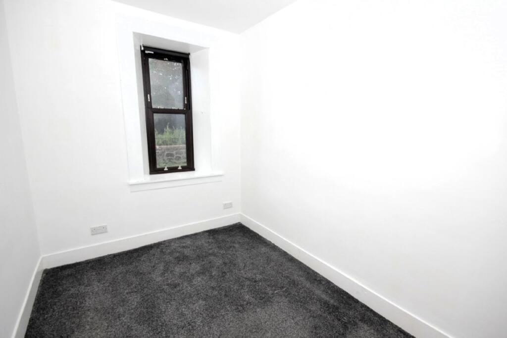 Apartment in Kilmarnock, East Ayrshire - View 3