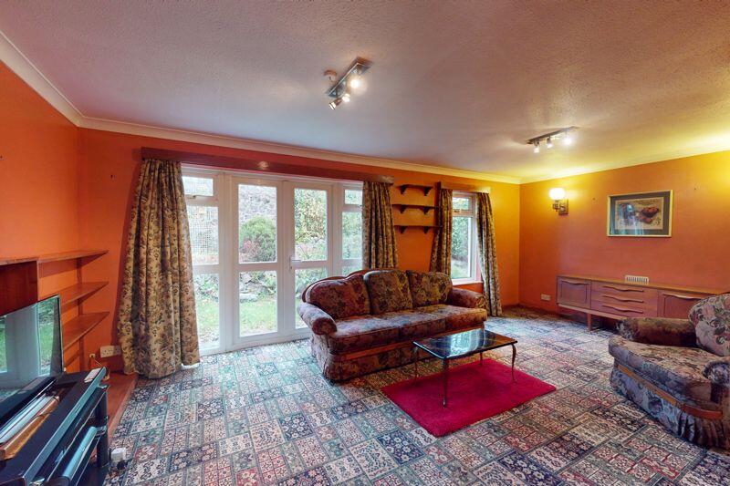 24 Lamb Park, Chagford, Devon photo 2