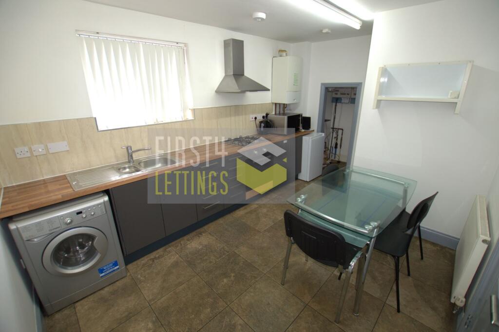 1 bedroom end of terrace house for rent