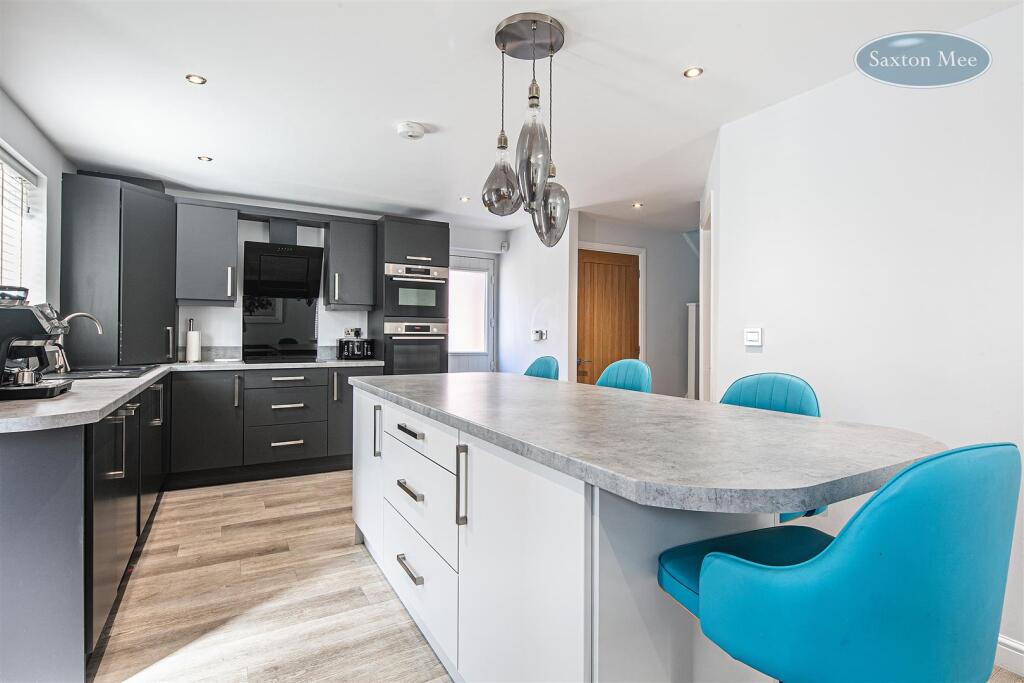 House in Sheffield, Bradfield - View 5