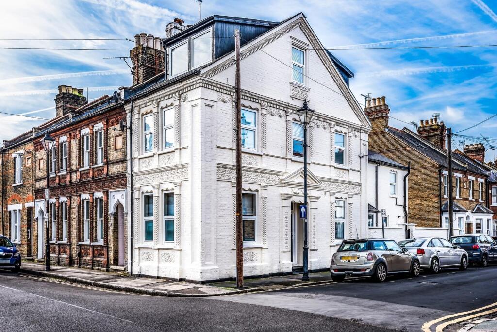 Main image of property: Temple Road, Windsor, SL4