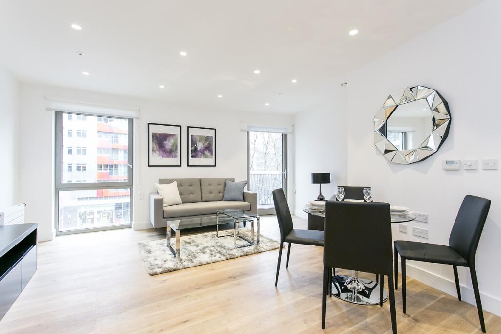 Main image of property: Rathbone Market, E16