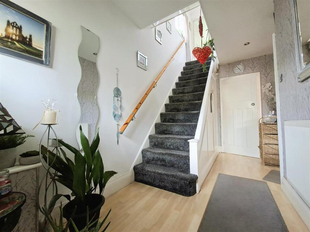 House in Birmingham, Acocks Green - More
