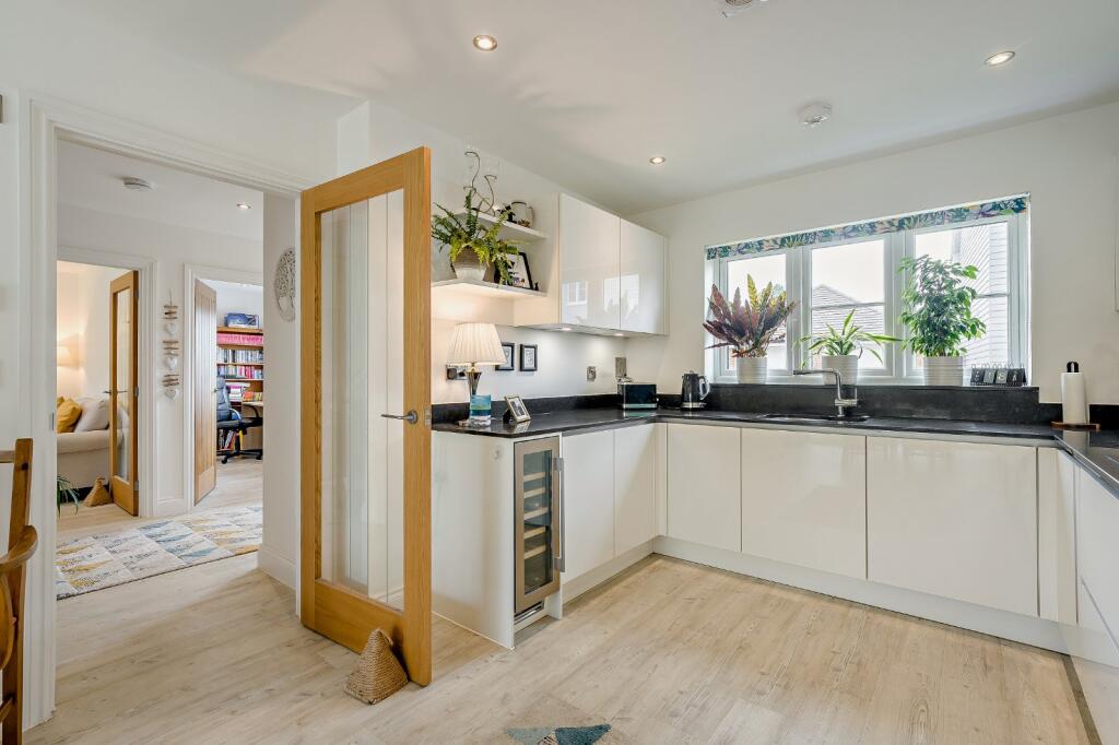 House in Brighton - View 5