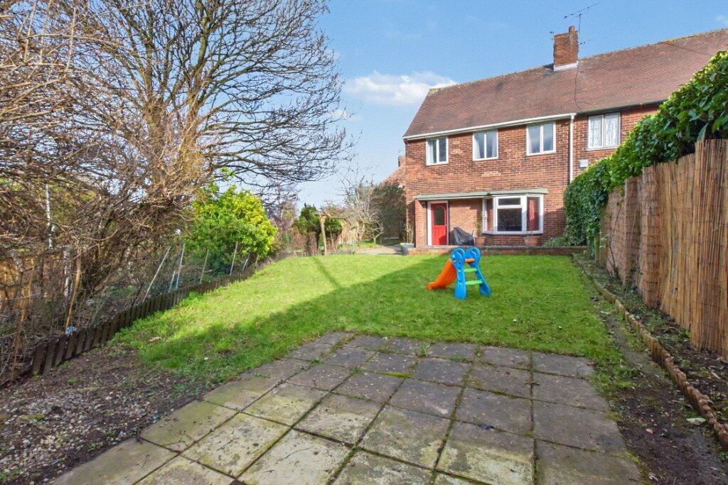 Main image of property: Cockshott Lane, Leeds, West Yorkshire