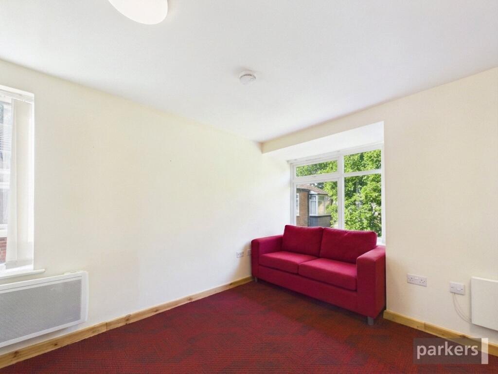 Hartsbourne Road, Earley, Reading, Berkshire, RG6 - View 5