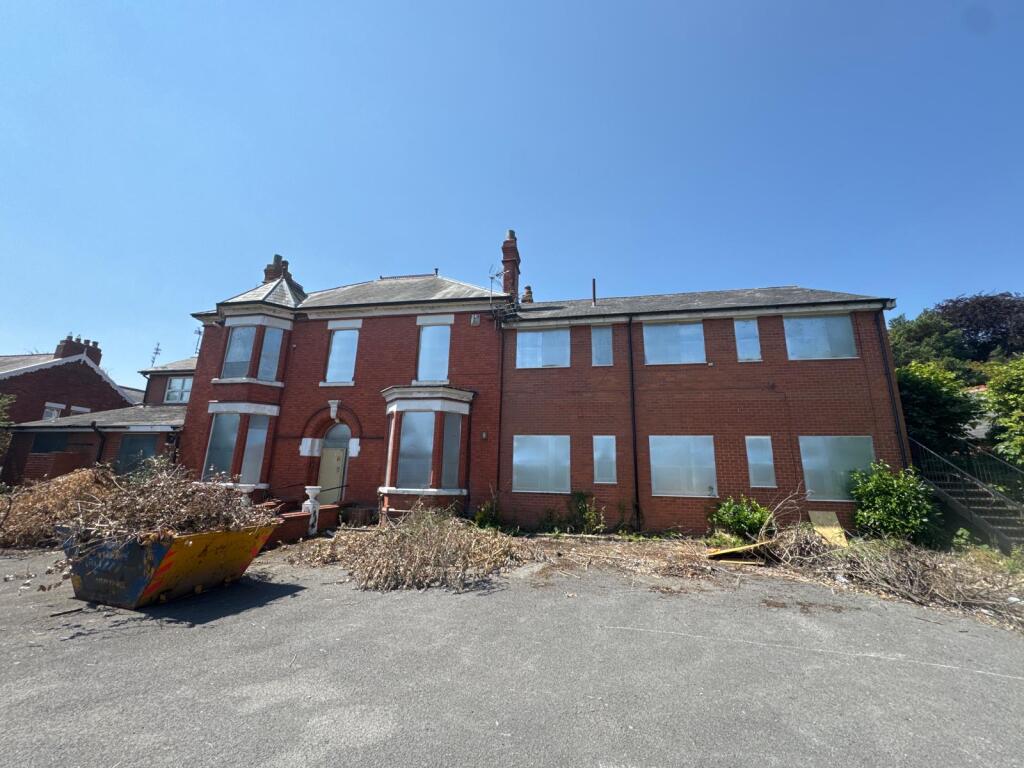 Main image of property: Former Morningside Rest Home, 52 Swanlow Lane, Winsford, Cheshire CW7 1JE