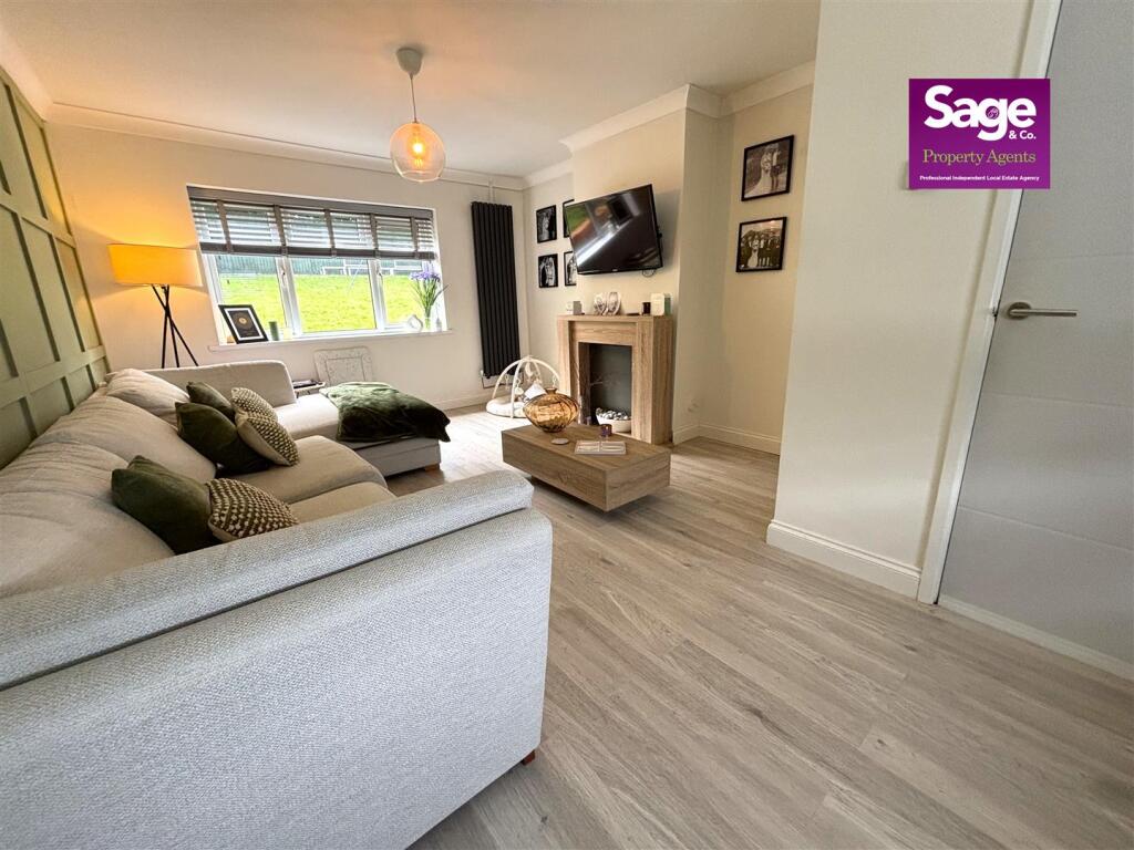 House in Pontypool, Panteg - View 5