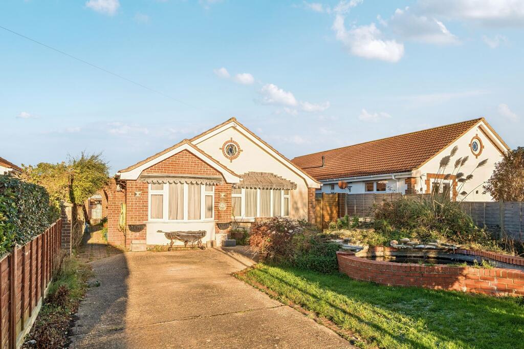 3-bed bungalow on Harbour Road, Pagham, Bognor Regis, PO21, £400,000