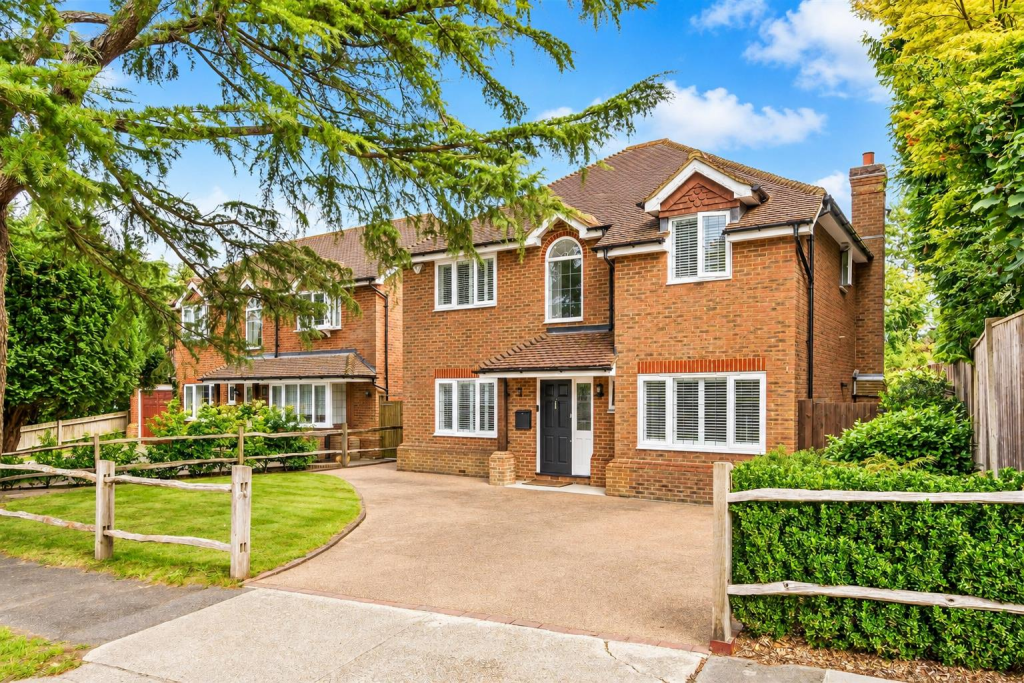 Main image of property: Heights Close, Banstead