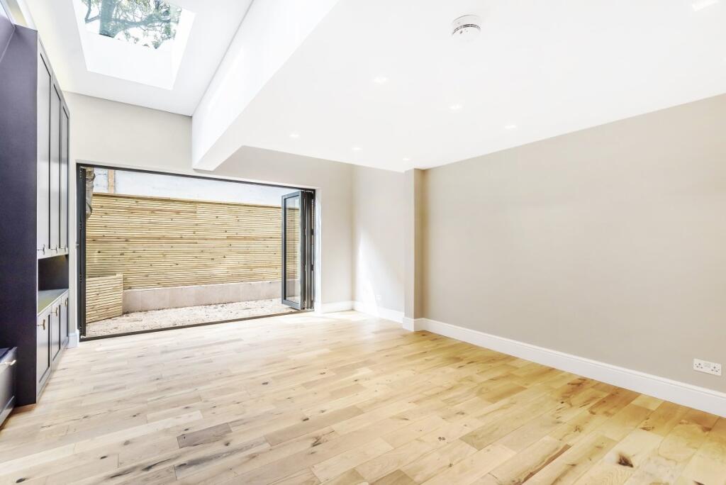Abercrombie Street, Battersea, London, SW11 photo 4