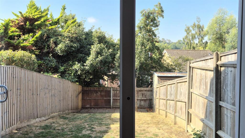 House in Hemel Hempstead - More