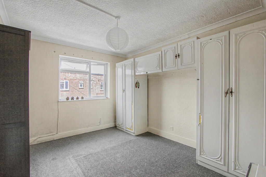 Apartment in London - View 3