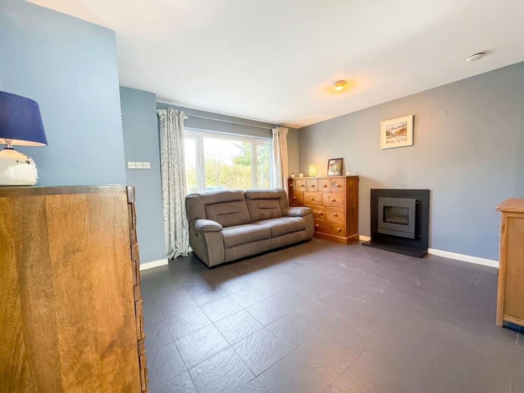 House in Rotherham, South Yorkshire - View 4