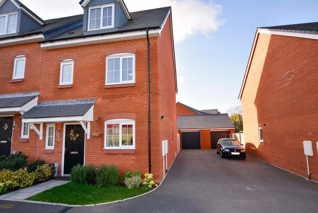 Main image of property: Bossu Drive, Oadby, Leicester