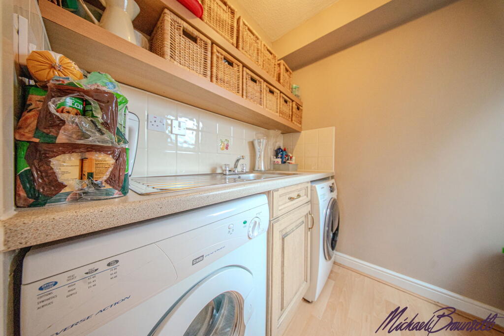 Additional image 12 of Oakhall Park, Thornton, Bradford, BD13 3QW