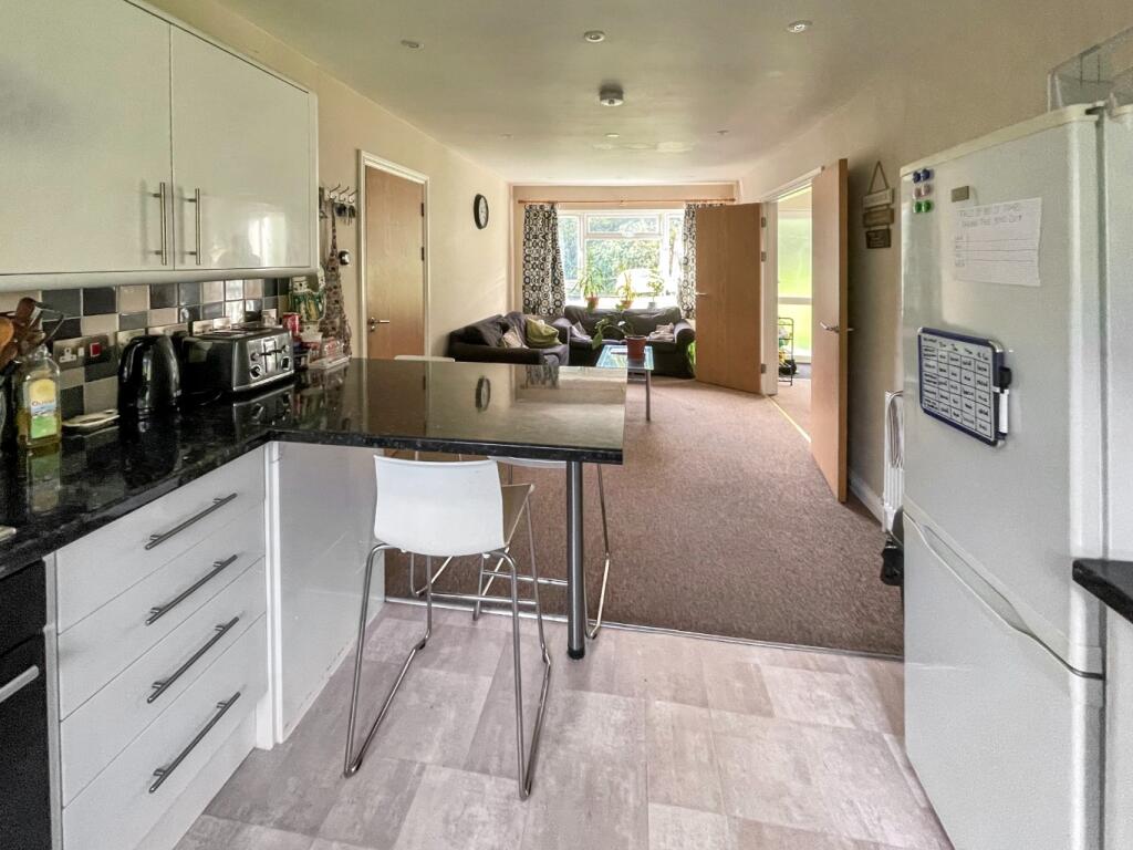 Polsethow, Penryn, Cornwall, TR10 photo 3