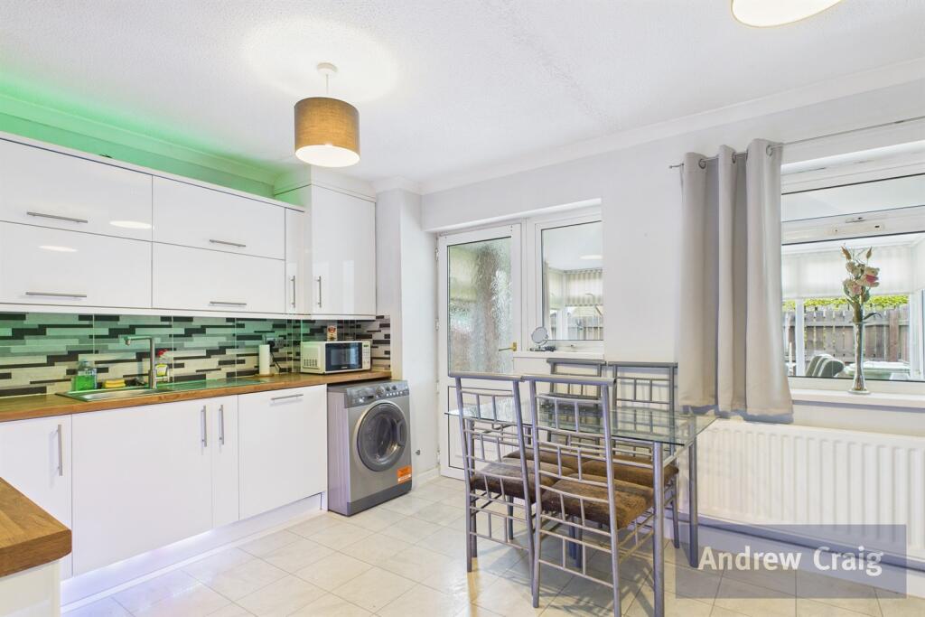 House in Newcastle upon Tyne - View 3