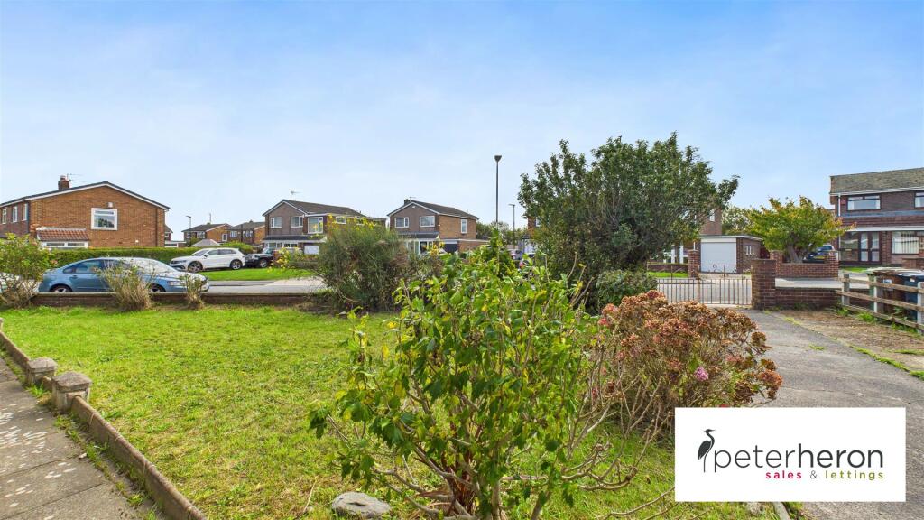 House in Sunderland, Ryhope - View 2