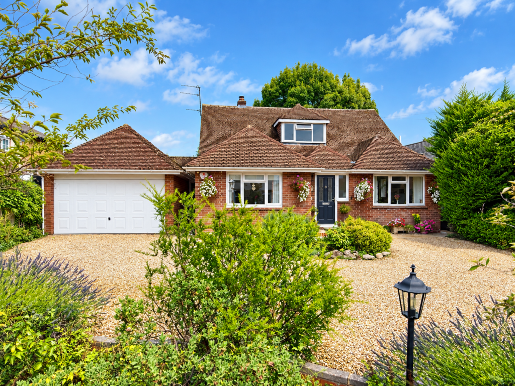 5-bed detached on Windy Ridge, 69 Pavenhill, Purton, SN5, £625,000