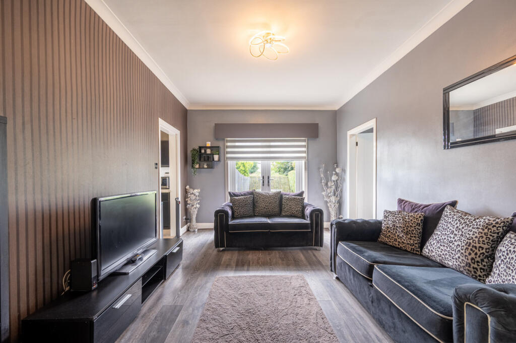 Apartment in Glasgow, Croftfoot - View 5