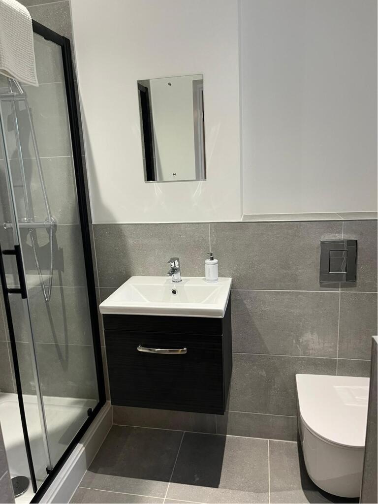 Additional image 4 of Studio 4 - 2 Bideford Dr, Selly Oak, West Midlands, B29