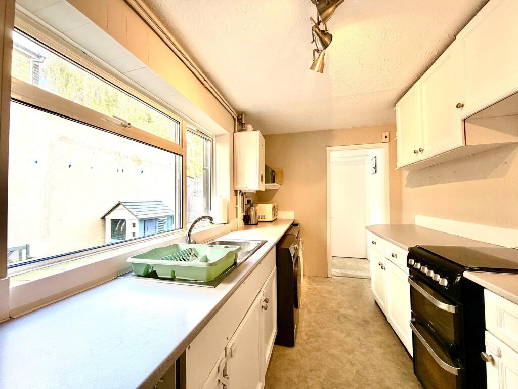 House in Kingston upon Thames - View 3