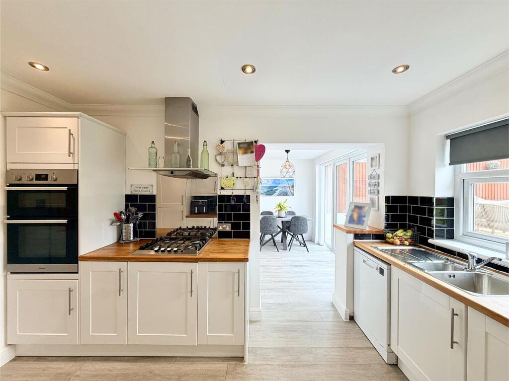 House in Plymouth - View 3