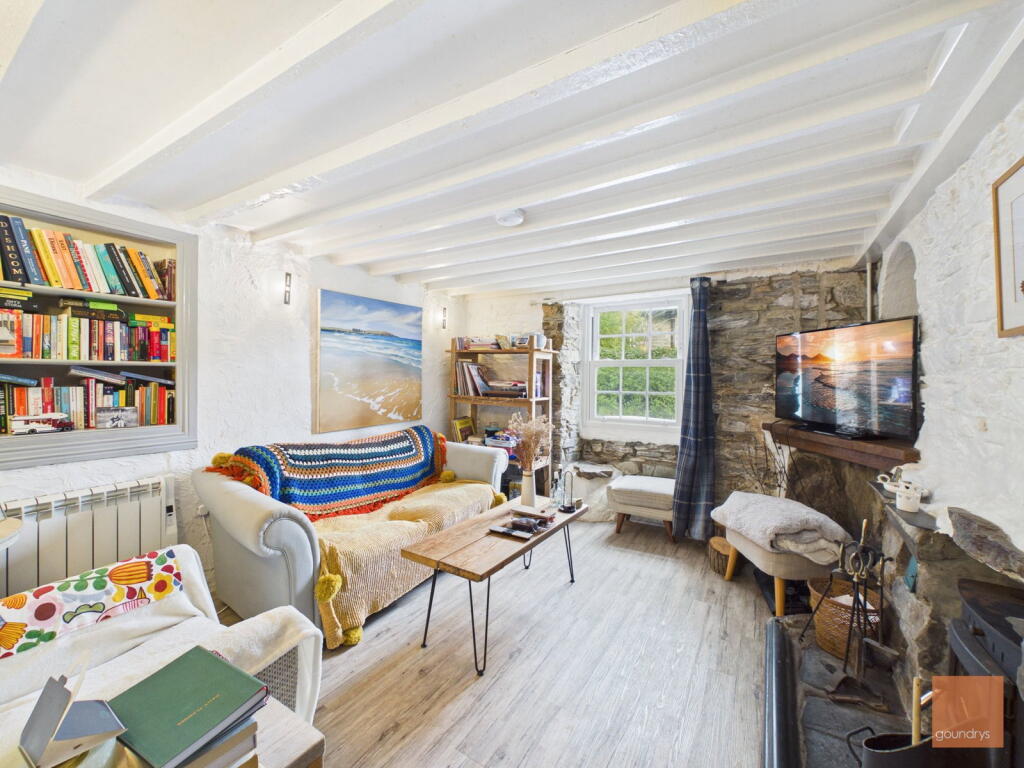 House in St. Agnes - More