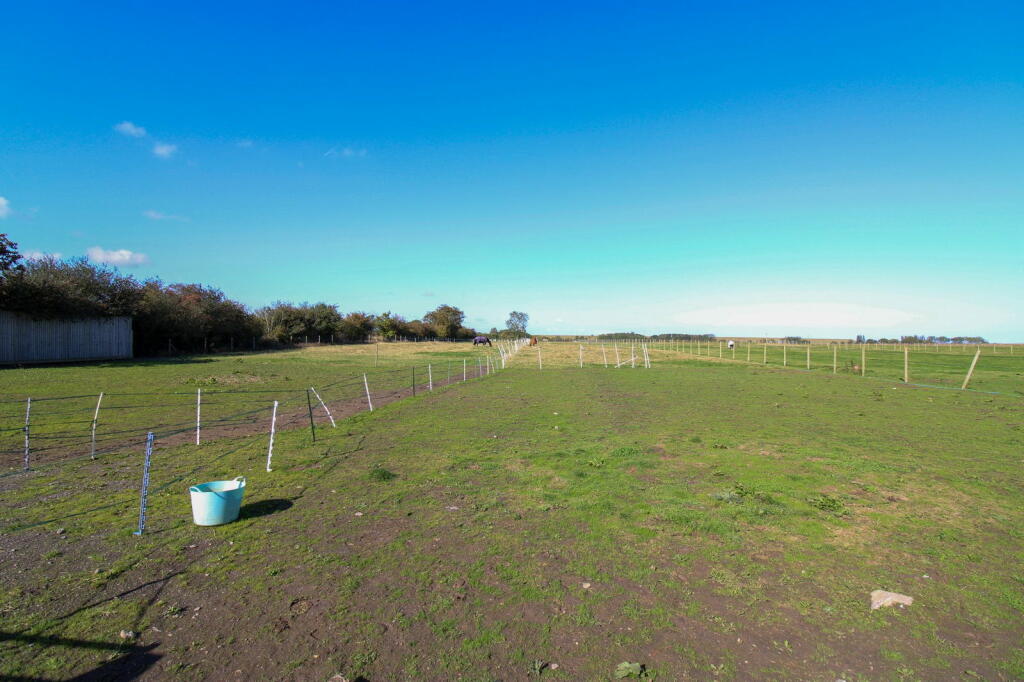 Newbridge Lane, Covenham St. Mary, Louth, LN11 0PQ photo 3