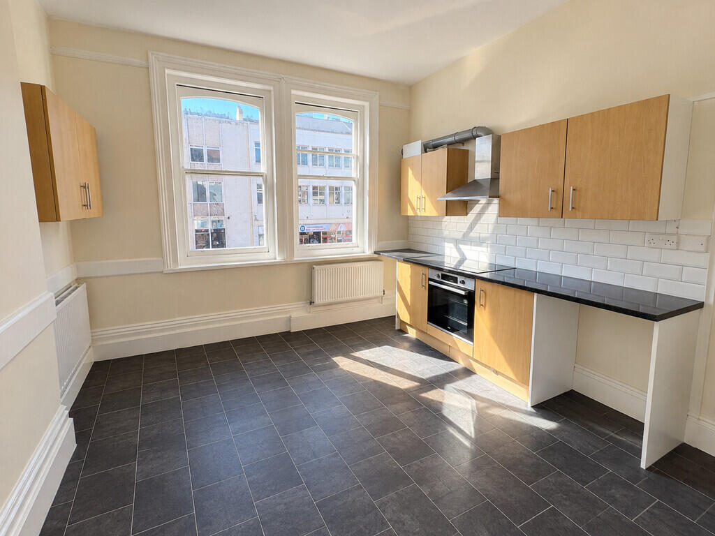 Edinburgh Road, Portsmouth - View 5