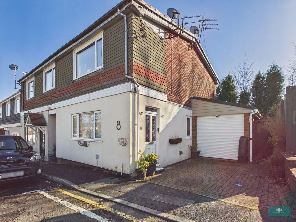 Main image of property: The Gabriels, High Crompton