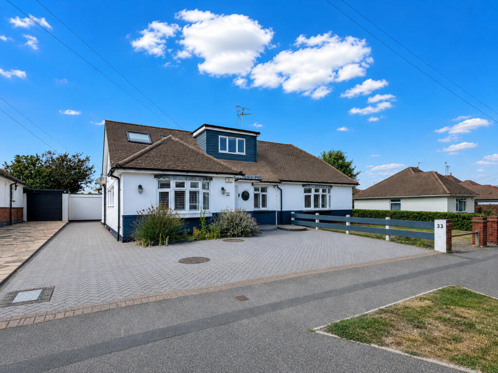 Main image of property: Hamilton Gardens, Hockley